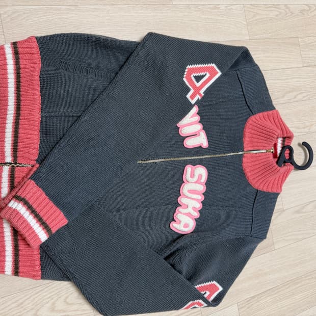 오니츠카타이거 니트집업 빈티지