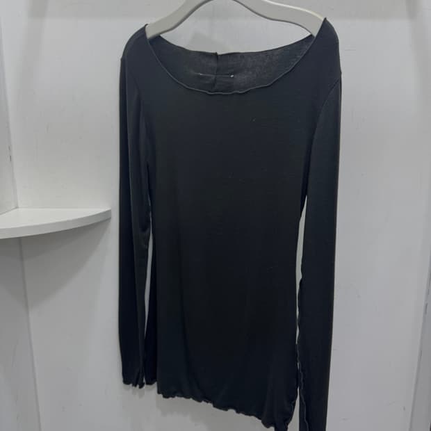 마뗑킴 롱슬리브 긴팔 티셔츠