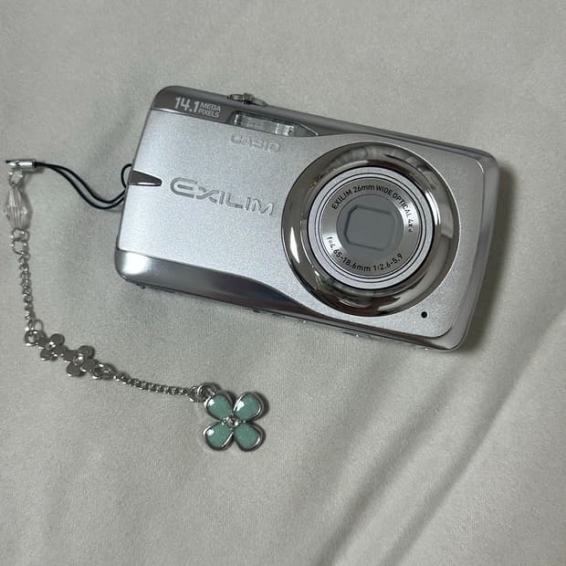 (작례o, 실버) 카시오 Casio z550 차정원디카