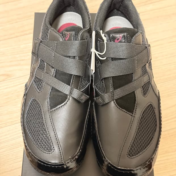 아식스 이세이미야케 블랙 260