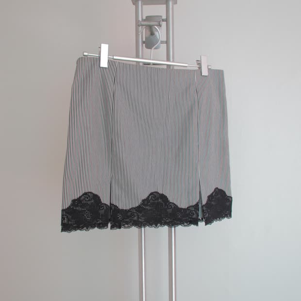 Sugar gloss lace stripe skirt