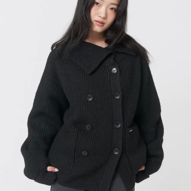 미세키서울 더블 버튼 볼드 니트 블랙