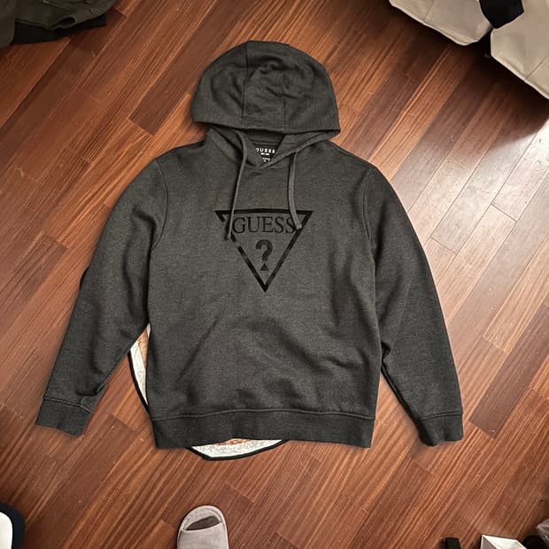 게스 후드티