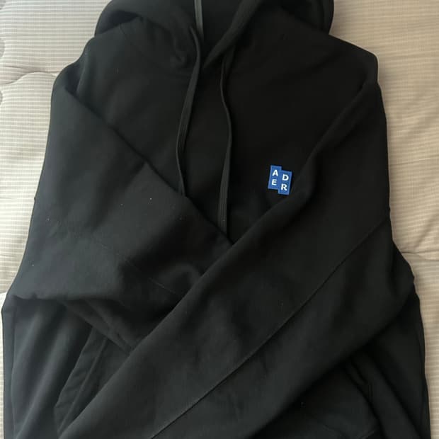 아더에러 후드티
