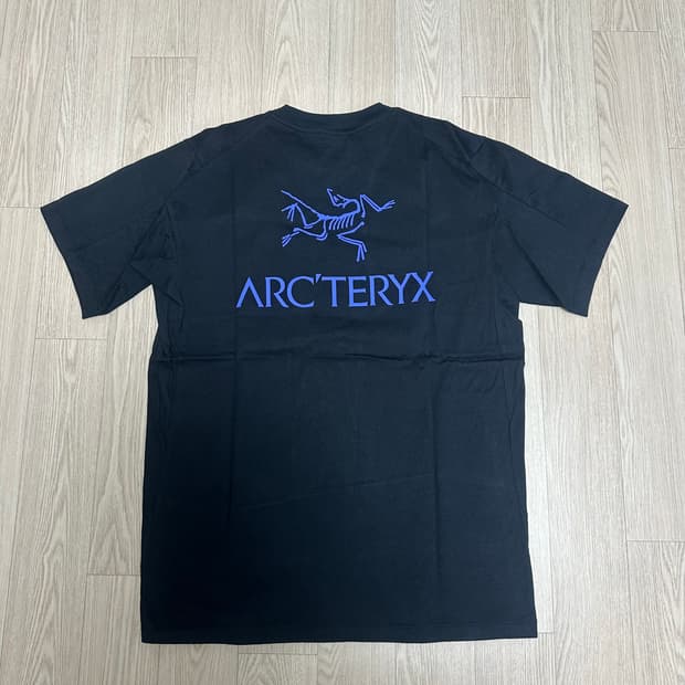 아크테릭스 티셔츠