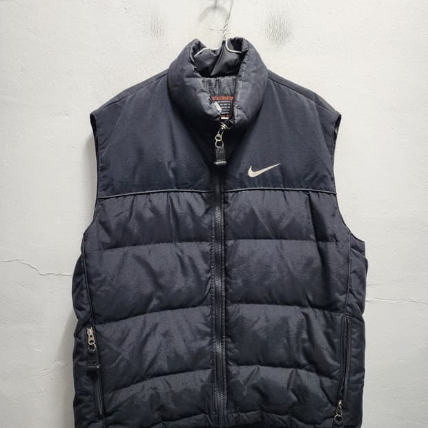 나이키acg 빈티지 패딩 조끼