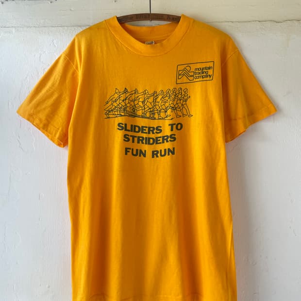 1980's Vintage Hanes Tee Made In U.S.A ​