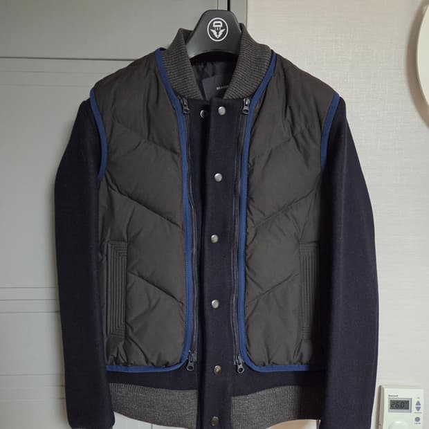 Beaker 봄버 자켓