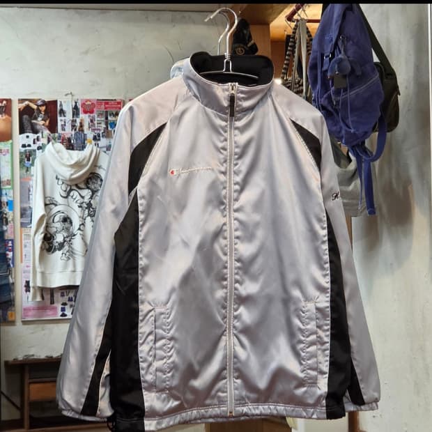 챔피온 일본판 올드스쿨 바람막이