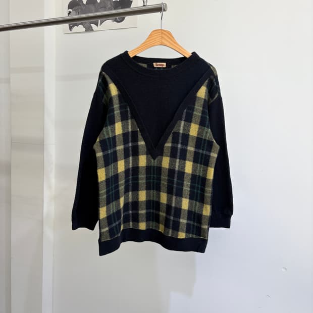 SCOOP (Made in Japan) 니트