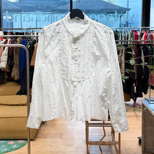 45rpm 화이트 레이스 프릴 셔츠 