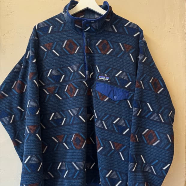 파타고니아 패턴 신칠라 아즈텍 블루 M