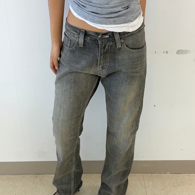 Vintage Levi’s grey pants