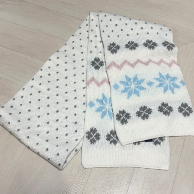 눈꽃 패턴 머플러 