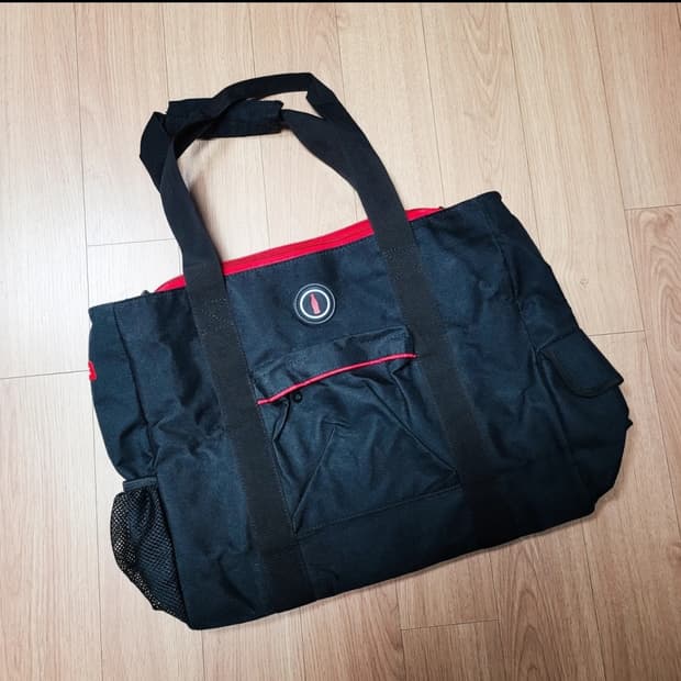 새상품)코카콜라 블랙 토트백