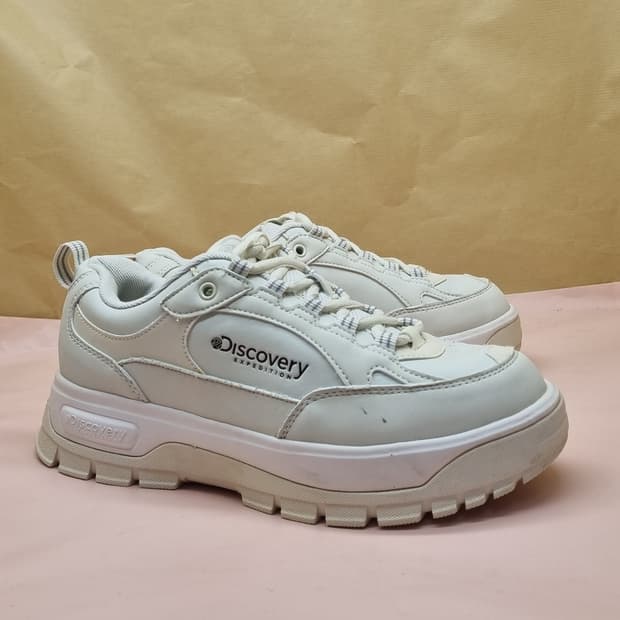 디스커버리 브릭 운동화 250