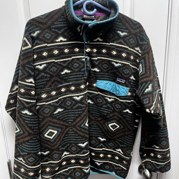 13FW 파타고니아 신칠라 스냅T 패턴 플리스 자켓 블루브라운