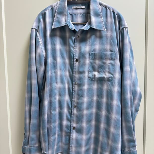 마티스 더 큐레이터 옴브레 셔츠