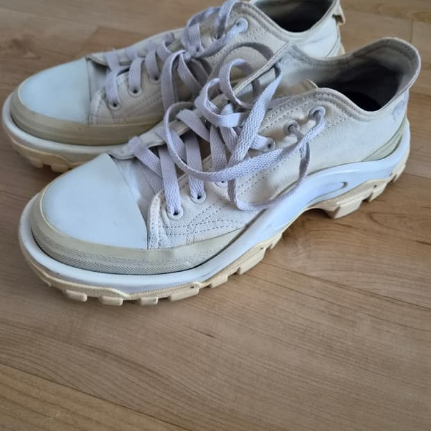 아디다스 x 라프 시몬스 뉴 러너