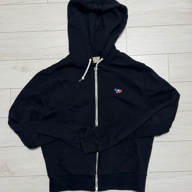 메종키츠네 블랙 후드집업