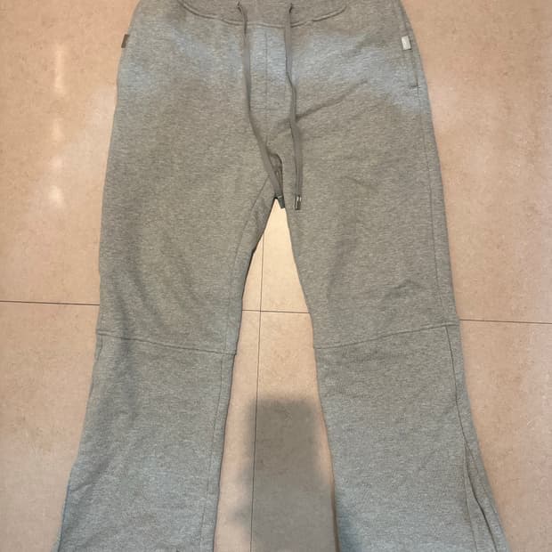 (L) C2H4 패널 디자인 팬츠 그레이