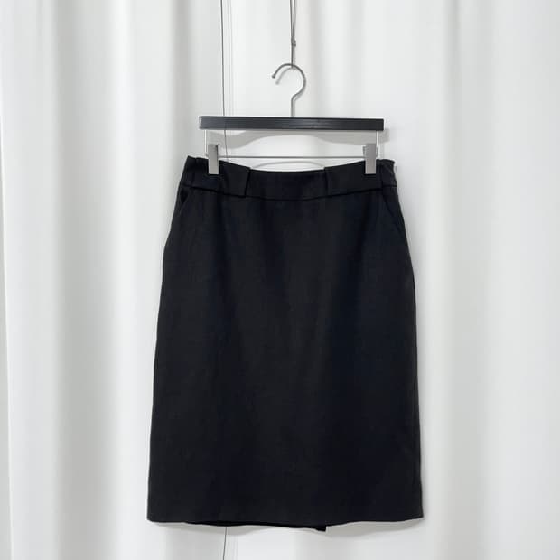 Max Mara linen skirt (made in ITALY) 