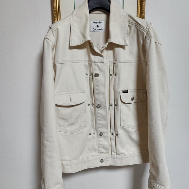 랭글러X커버낫 데님자켓 판매합니다.