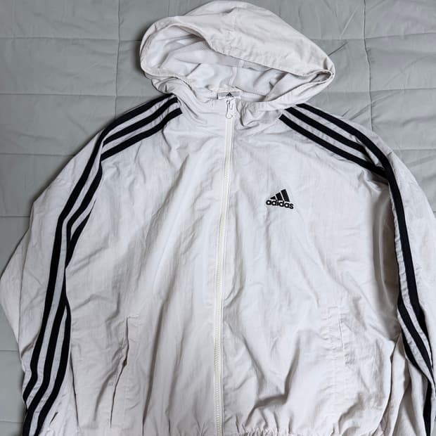 아디다스 우먼 바람막이XS