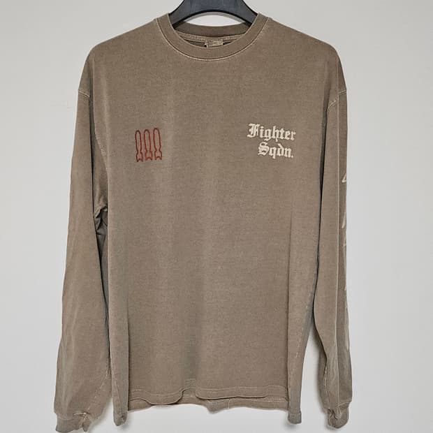 아웃스탠딩 롱슬리브