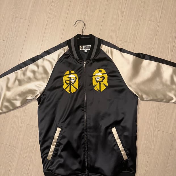 22aw Bape 동경 스카잔