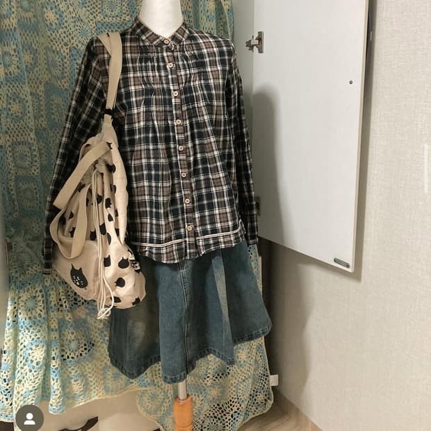 빈티지 도쿄 동경 소녀 체크 우드단추 블라우스