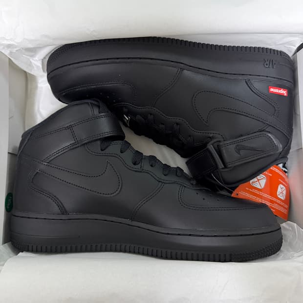 (새상품) 슈프림 포스 미드 블랙