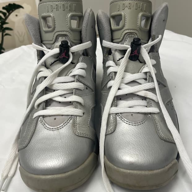 나이키 에어조던 발렌타인데이 한정판