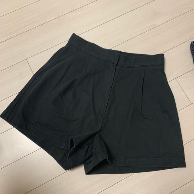 메이비베이비 디어리스트 숏팬츠
