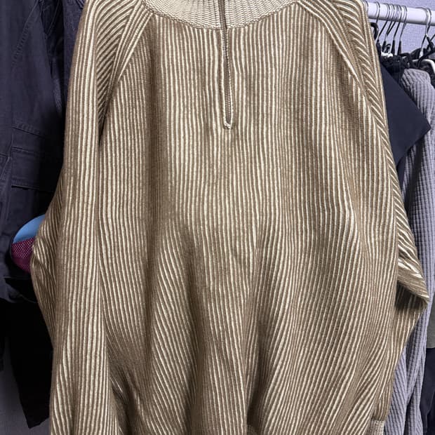 예스아이씨 니트집업