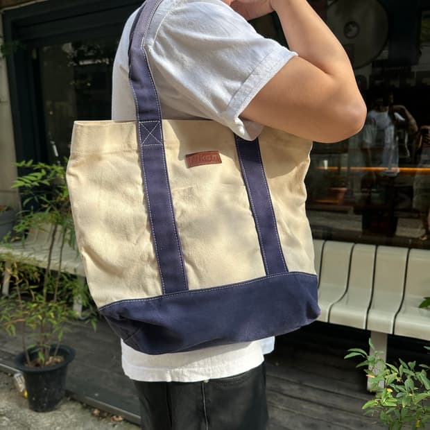 Nikon logo cotton tote bag
