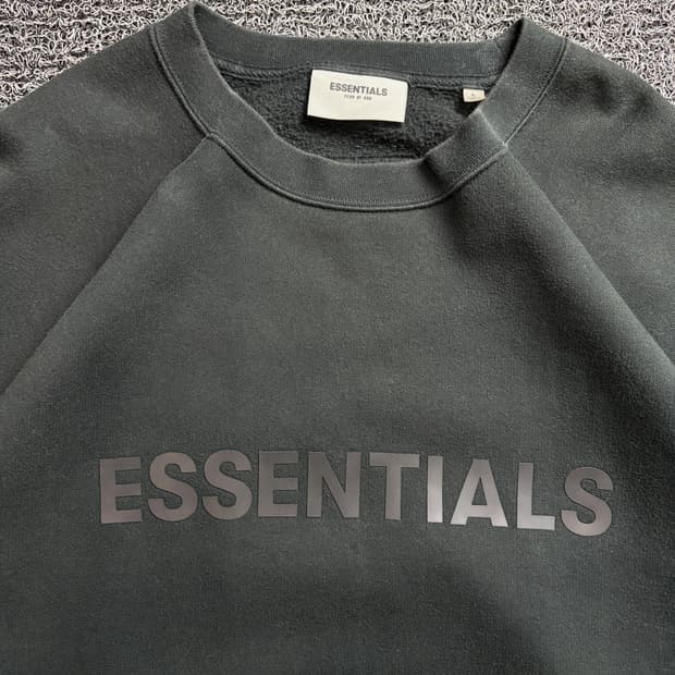 피어오브갓 에센셜 빅로고 크루넥 맨투맨 2397