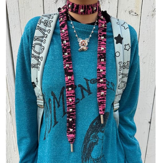 모멘텔 Studded Knit Necklace pink