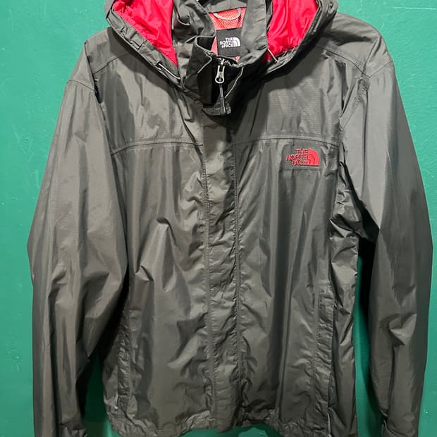노스페이스 고어텍스 바람막이100사이즈