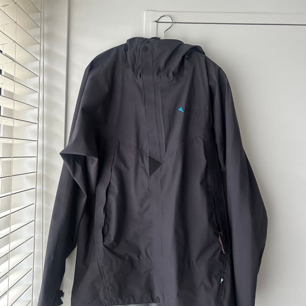 클라터뮤젠 아신야 레이븐 L