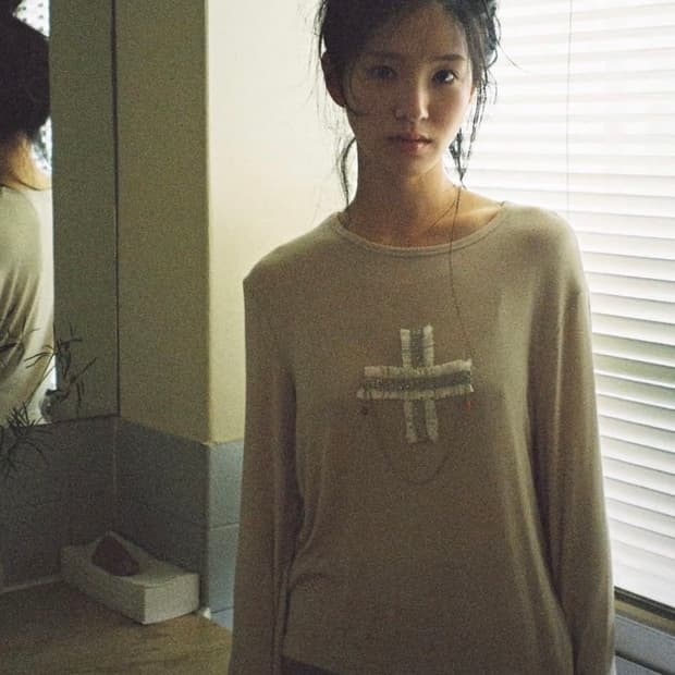 샵페어리 cross trimming top