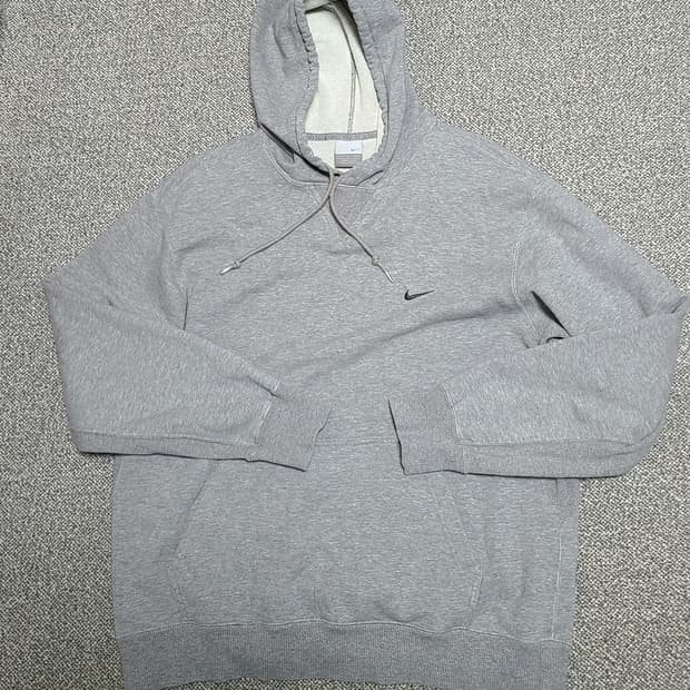나이키 솔로 스우시 후드티 회색 100  L