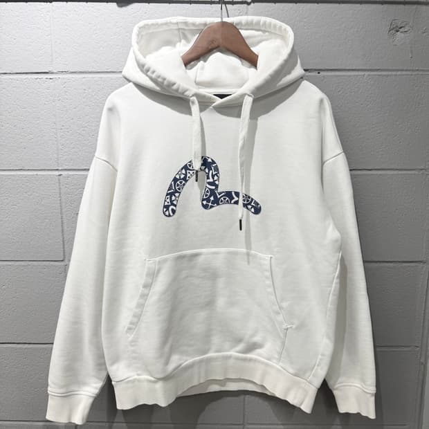 에비수 로고 후드티 화이트