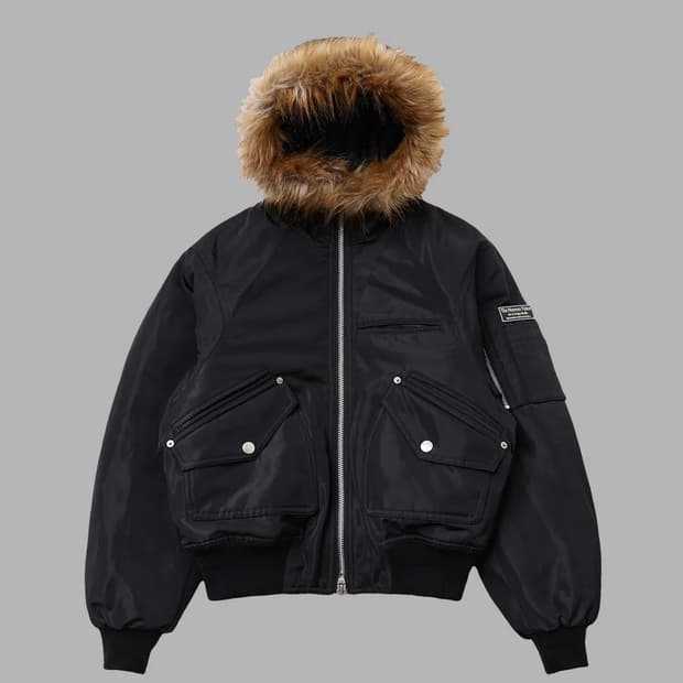 더뮤지엄비지터 퍼후드 메탈 로고 MA-1 점퍼 블랙 S