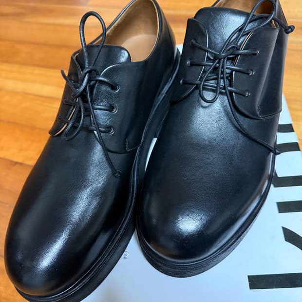 (새상품) 마르셀 주콜로나 41 사이즈