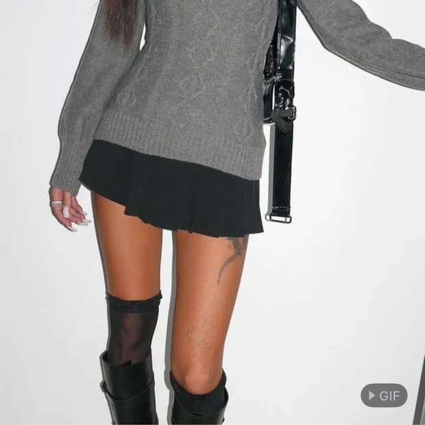 위위미유 V넥 슬림 트위스트 니트 베이지