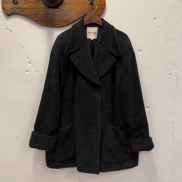 F) JAPAN DÉFACHE Wool-Nylon Short Coat
