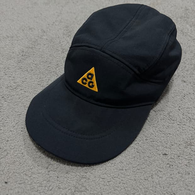 나이키 NRG ACG 테일윈드 캡 블랙 레이저 오렌지