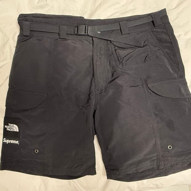 [L] 슈프림 x 노스페이스 트레킹 패커블 벨트 쇼츠 블랙