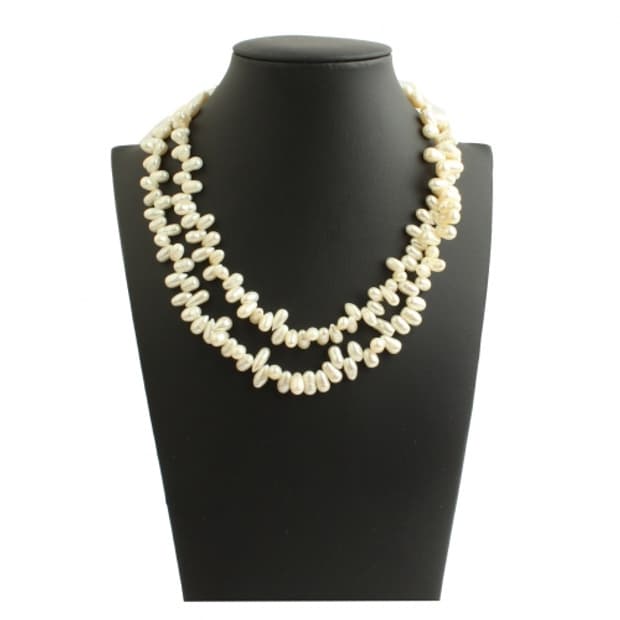 화이트 바로크 진주 목걸이